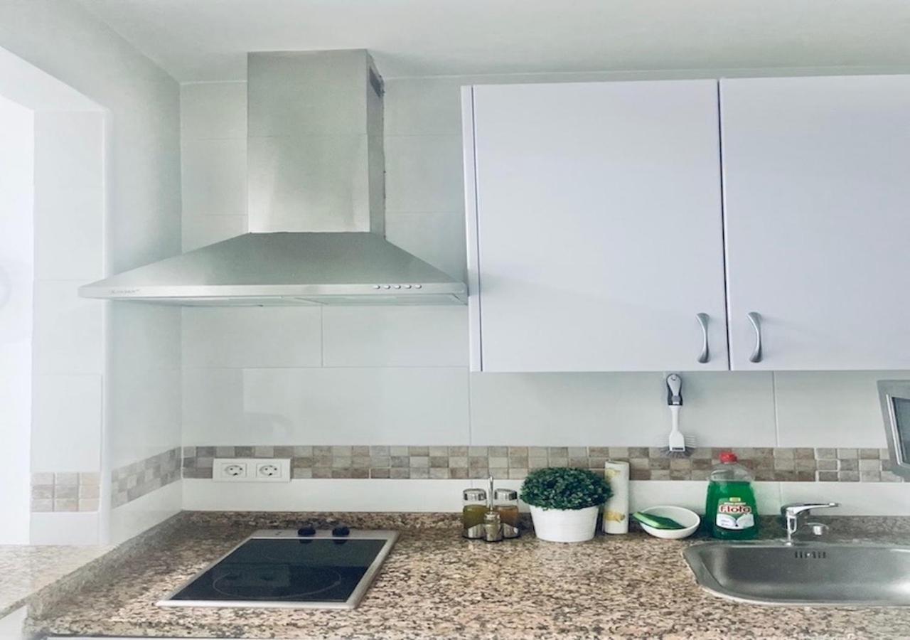 Lovely Studio At The City Heart! Málaga Eksteriør billede